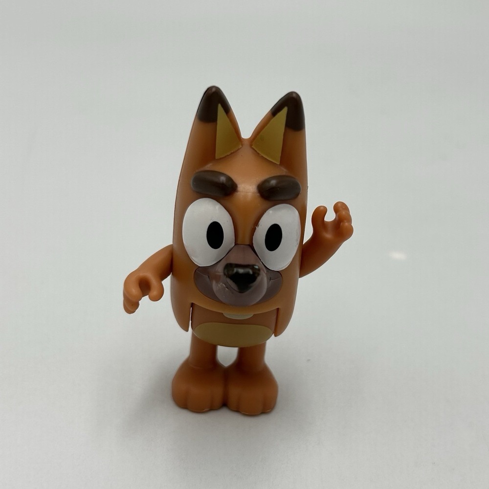 Pretzel Chihuahua Disney Bluey & Friends 2.5"Action Figure Pvc Rare Toy